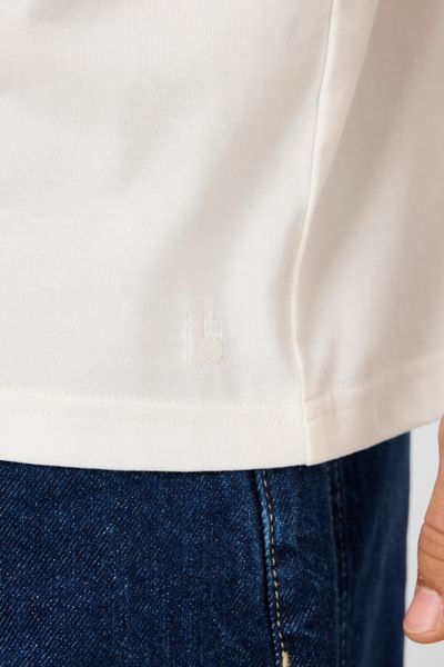 T-shirt imprim&eacute;