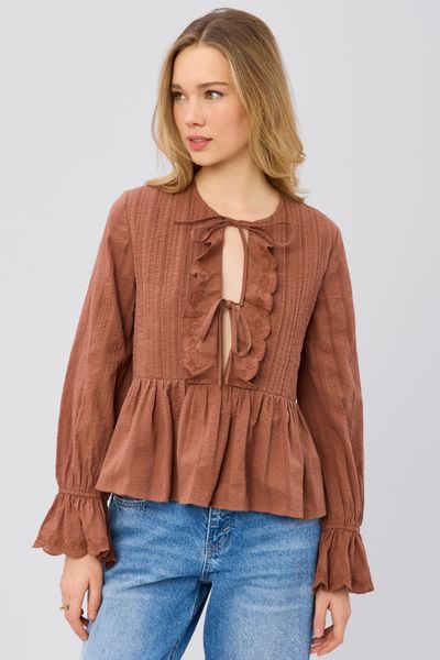Blouse &agrave; nouer