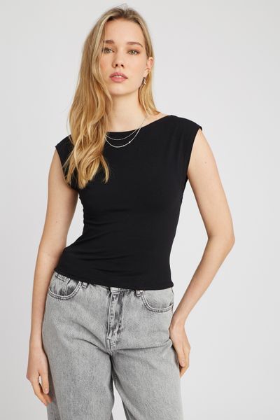 T-shirt dos nu