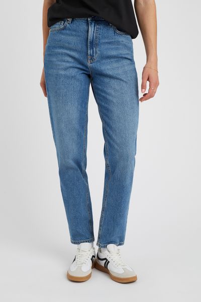 Jean mom fit