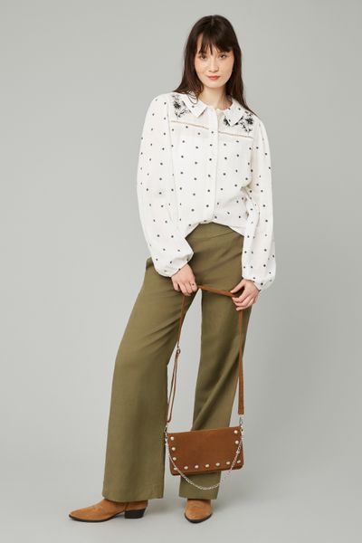 Blouse brodée