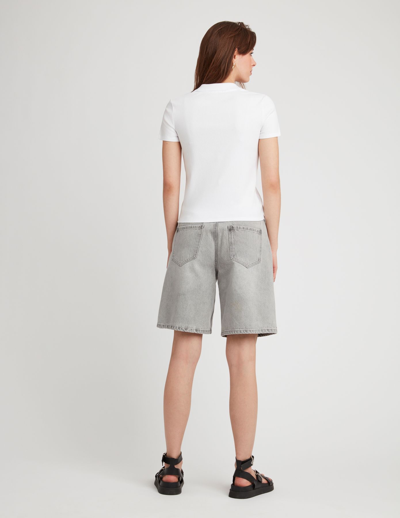 Polo col V boutonné