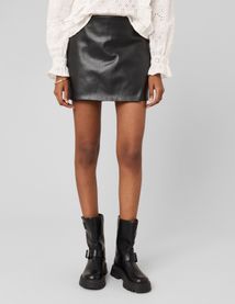 Jupe short en tissu enduit