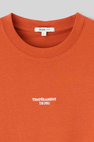 T-shirt broderie poitrine