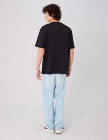 T-shirt broderie poitrine