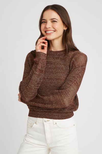 Pull en crochet avec fil pailleté