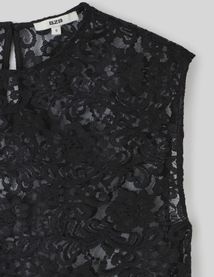 Blouse en dentelle