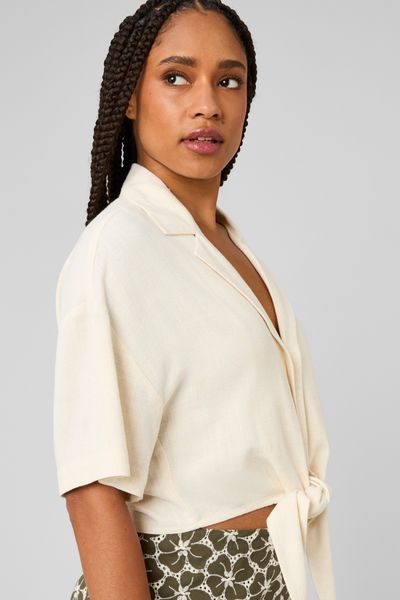 Chemisette &agrave; nouer