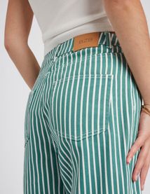 Jean straight ray&eacute;