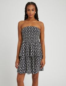 Robe bustier en broderie anglaise