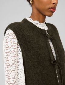 Gilet sans manche &agrave; n&oelig;uds