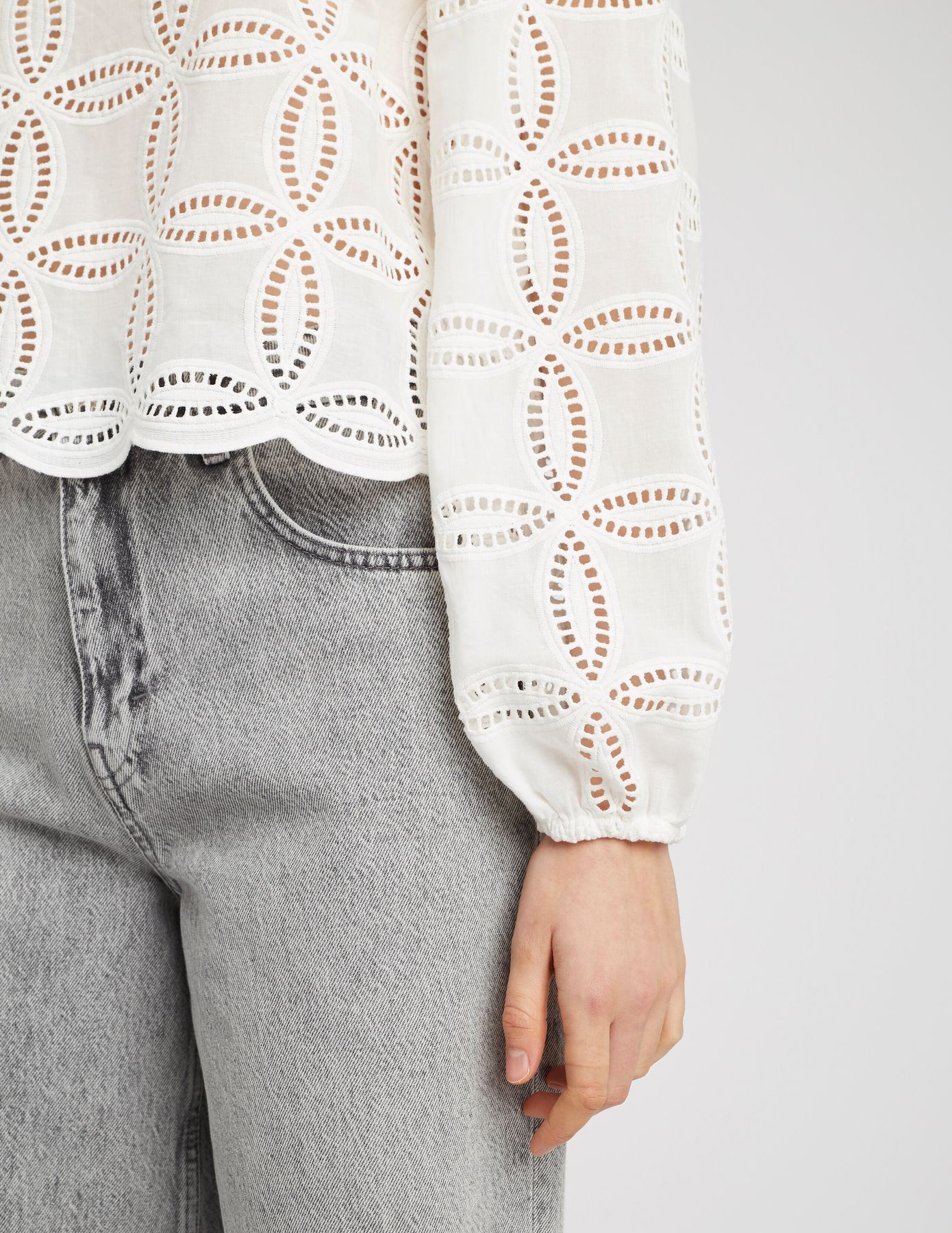 Blouse en broderie anglaise