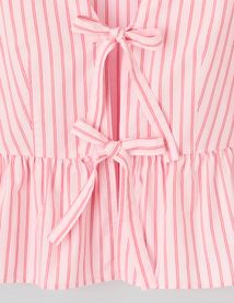 Blouse ray&eacute;e &agrave; nouer