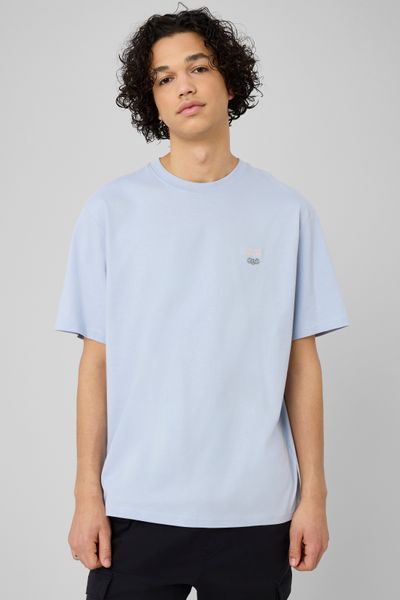 T-shirt broderie poitrine