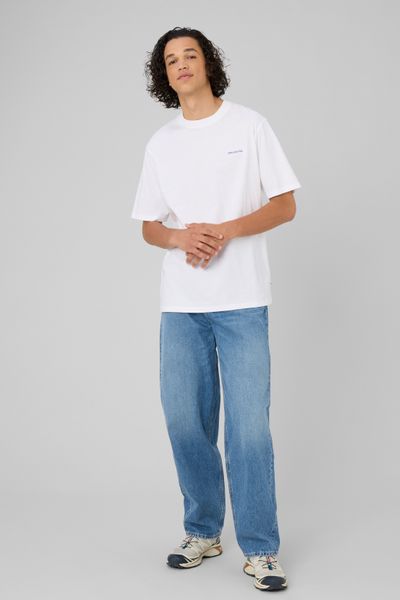 T-shirt broderie poitrine