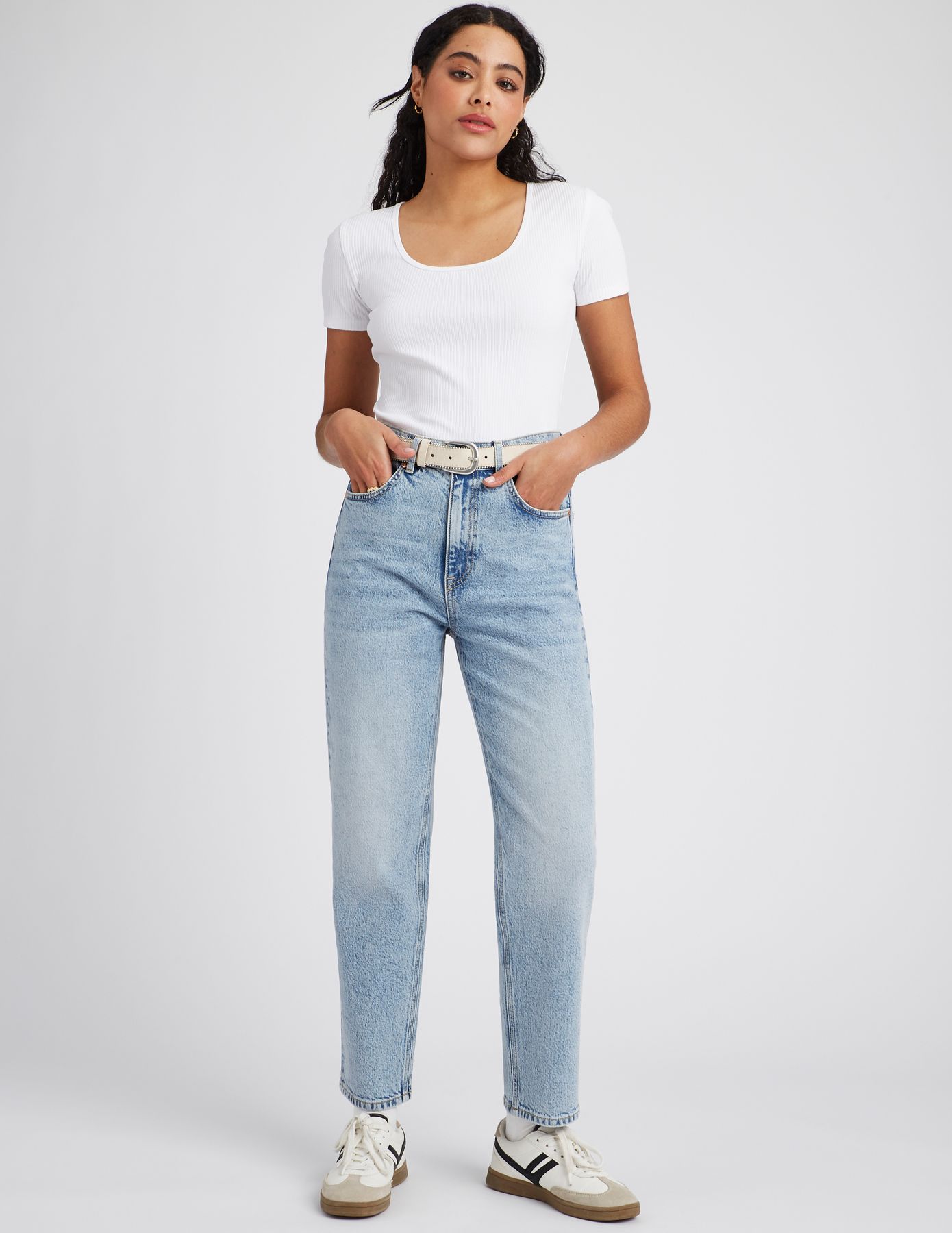 Jean mom fit