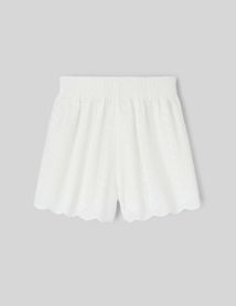 Short broderie anglaise