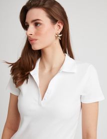 Polo col V boutonné