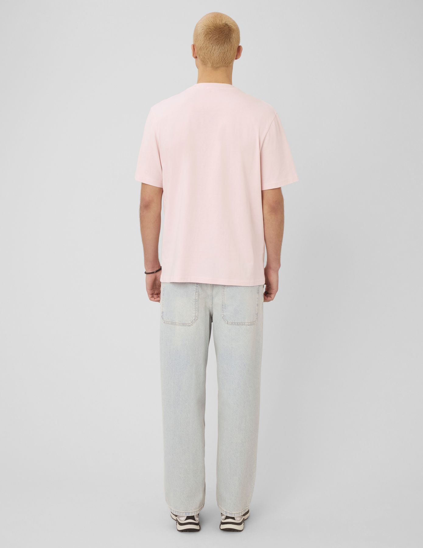 T-shirt broderie poitrine