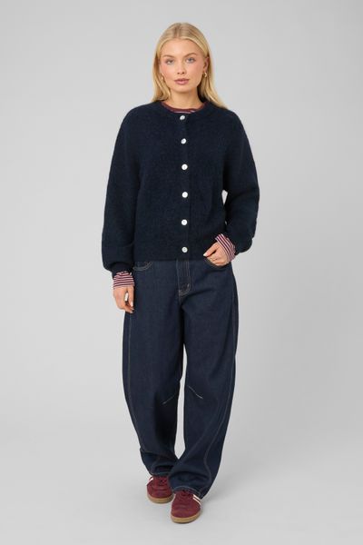 Gilet boutonn&eacute; col rond