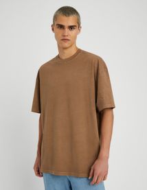 T-shirt oversize d&eacute;lav&eacute;