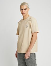 T-shirt imprimé poitrine