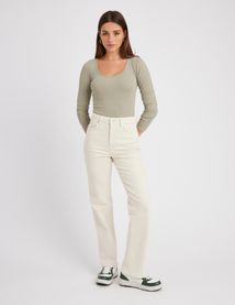 Jean straight taille haute