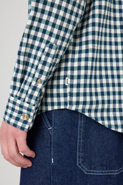 Chemise à carreaux
