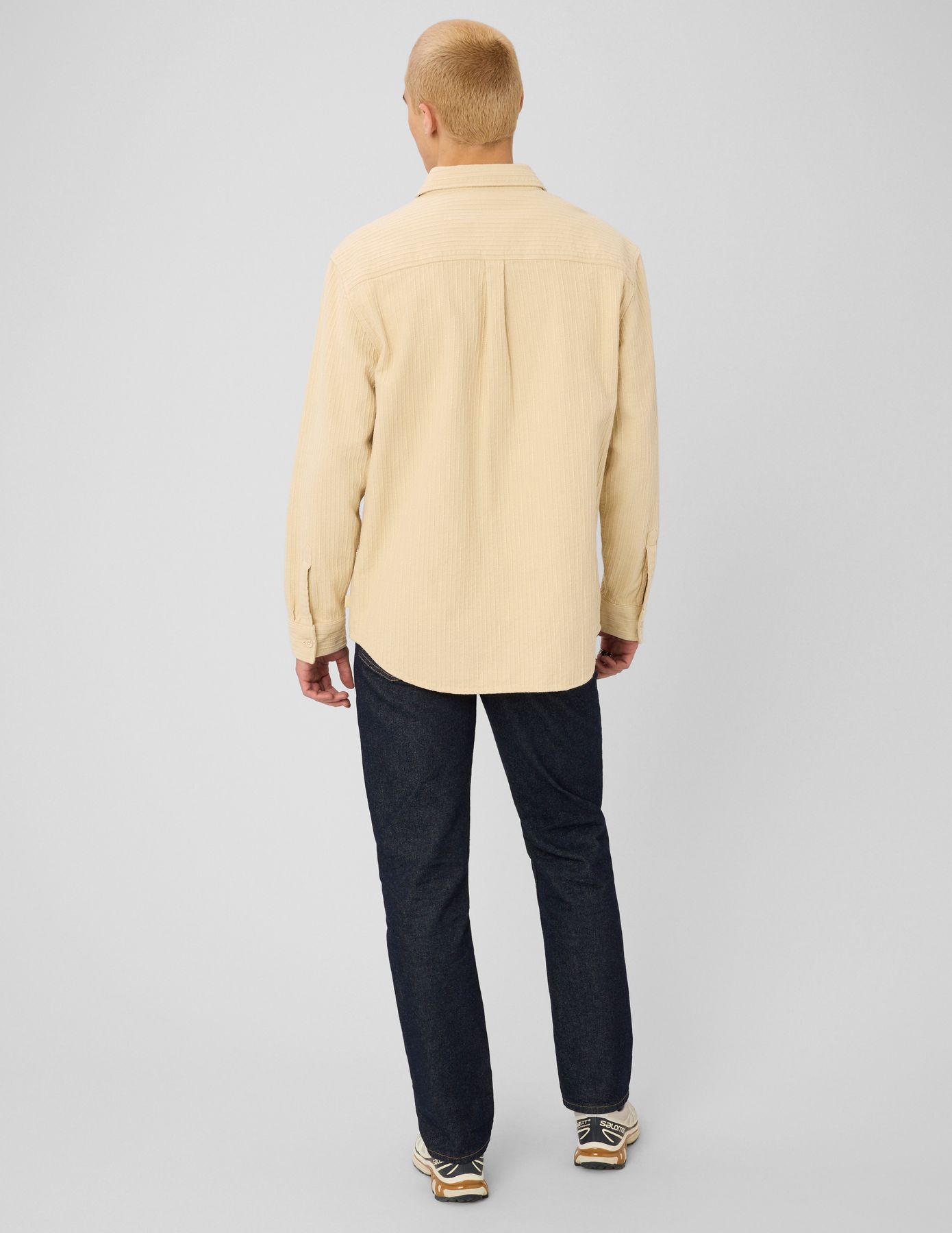 Surchemise reli&eacute;f&eacute;e