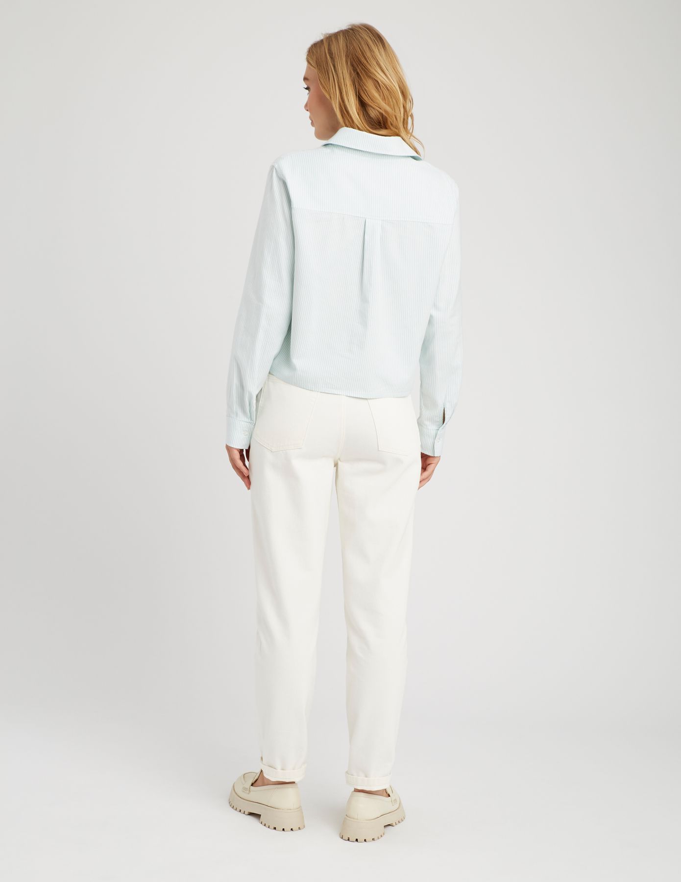 Chemise courte ray&eacute;e