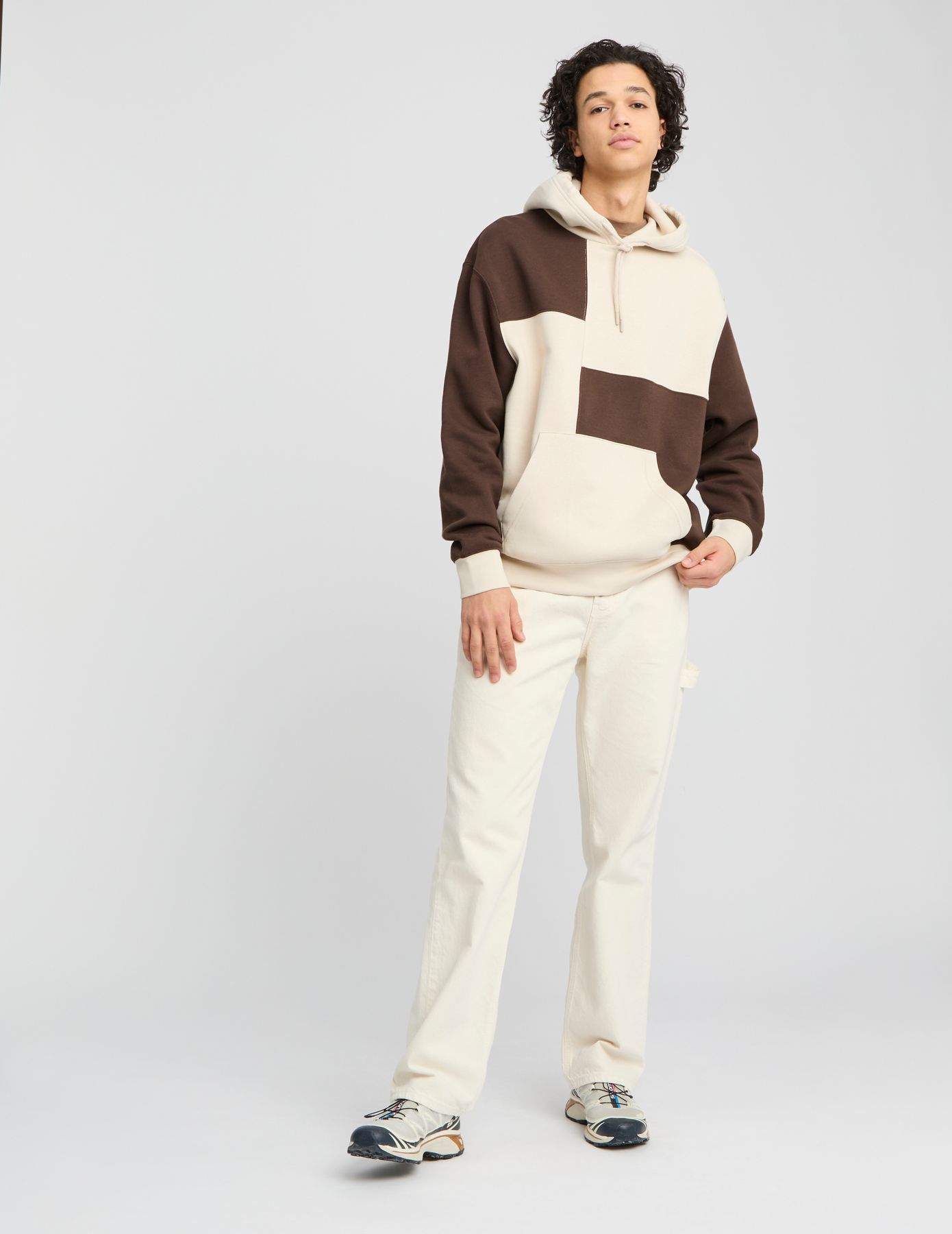 Sweat à capuche patchwork