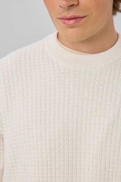 Pull maille gaufr&eacute;e
