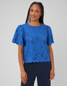 Blouse en broderie anglaise