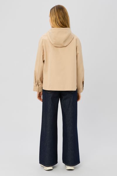 Coupe vent &agrave; capuche