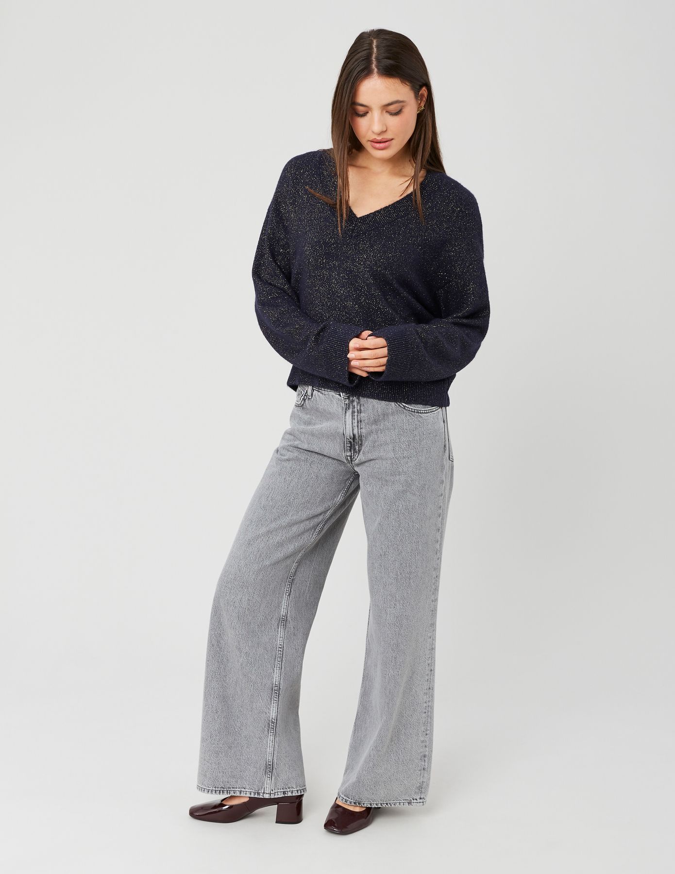 Pull col V pailleté