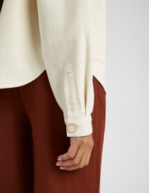 Veste en jean boutons dor&eacute;s