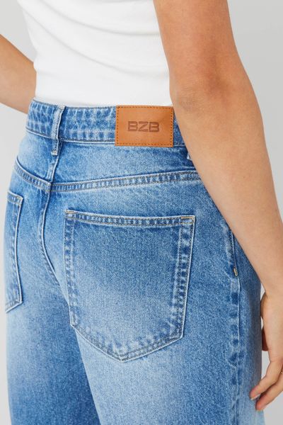 Jean straight taille basse