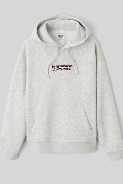 Sweat capuche broderie devant/dos