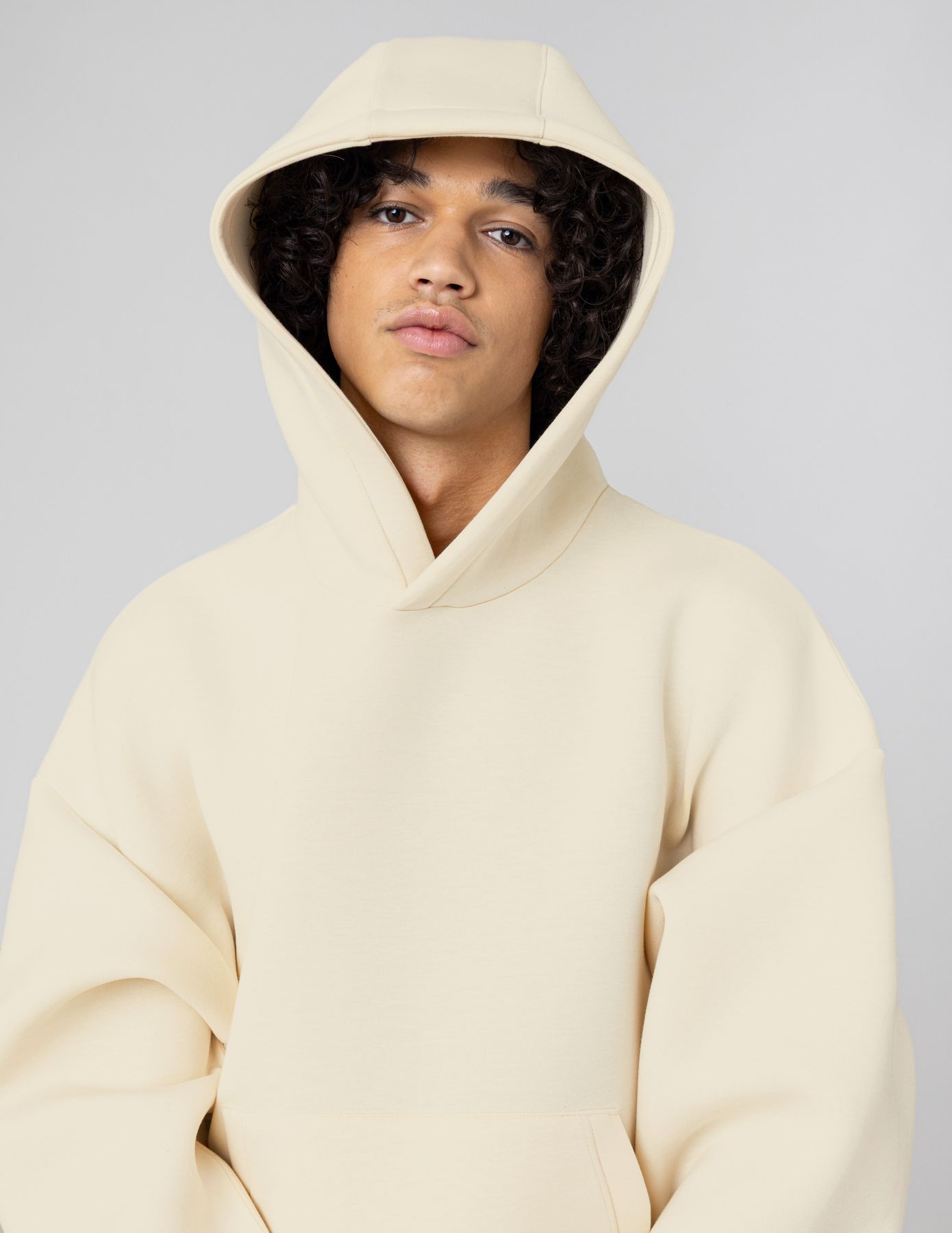 Sweat à capuche néoprène