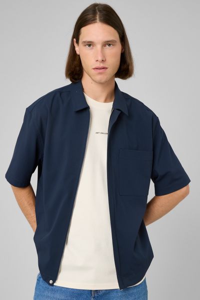 Chemise zipp&eacute;e manches courtes