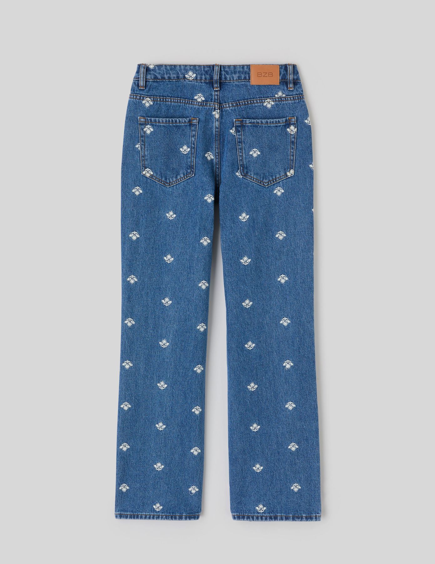 Jean straight brod&eacute;
