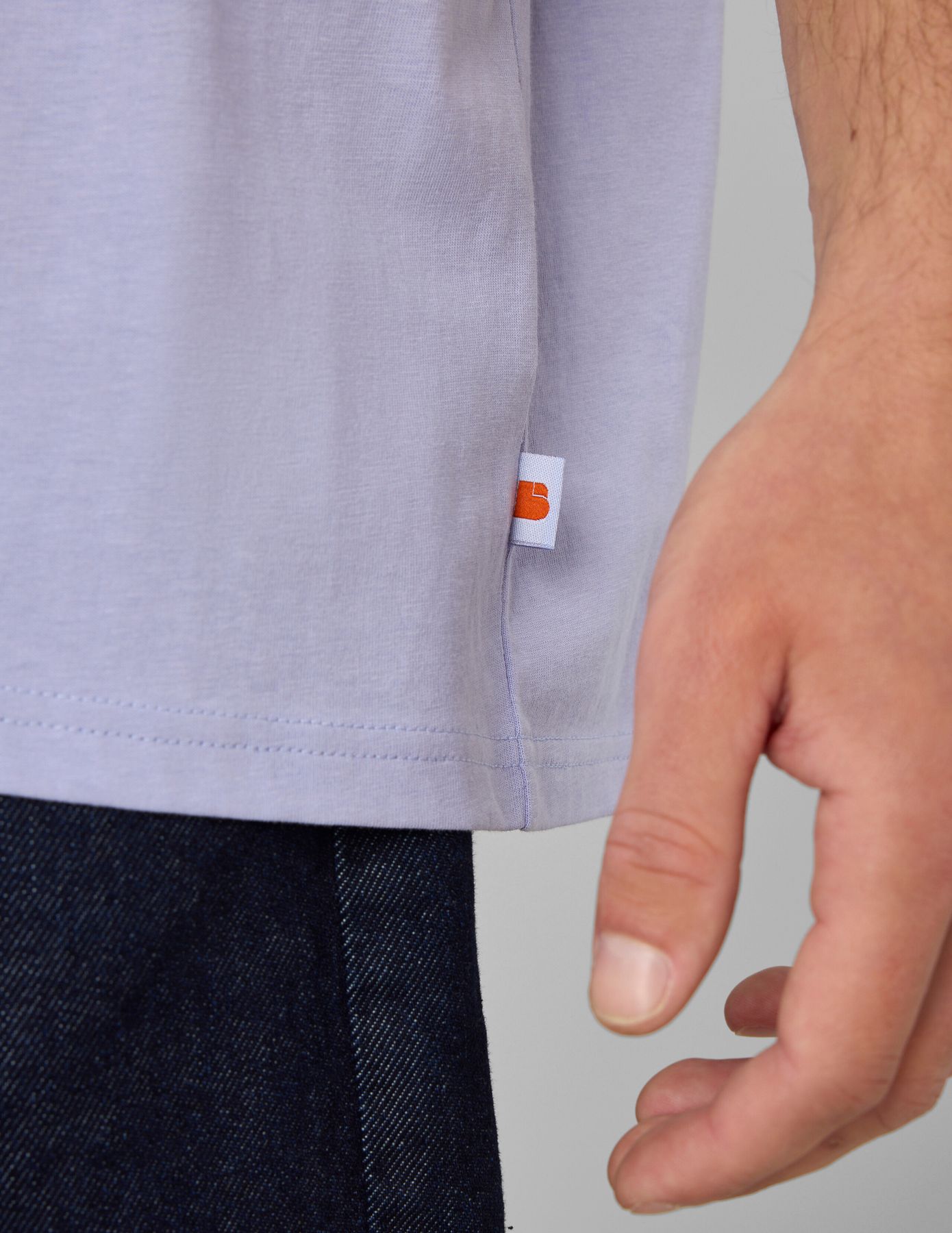 T-shirt imprim&eacute; poitrine