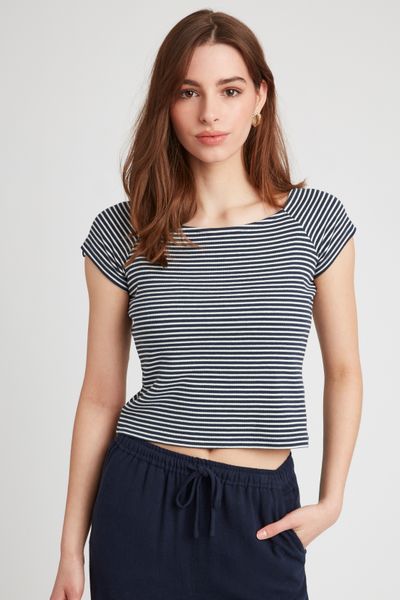 T-shirt col bardot