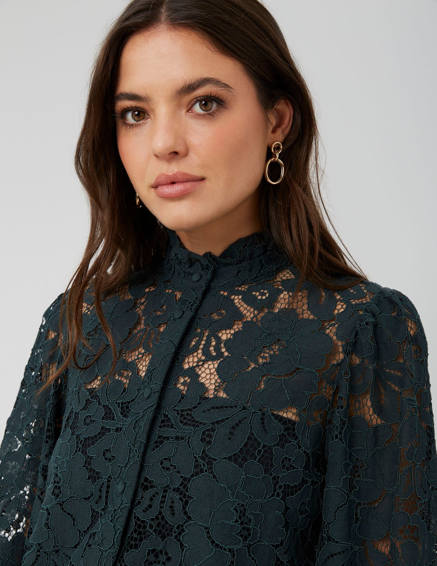 Chemise en dentelle