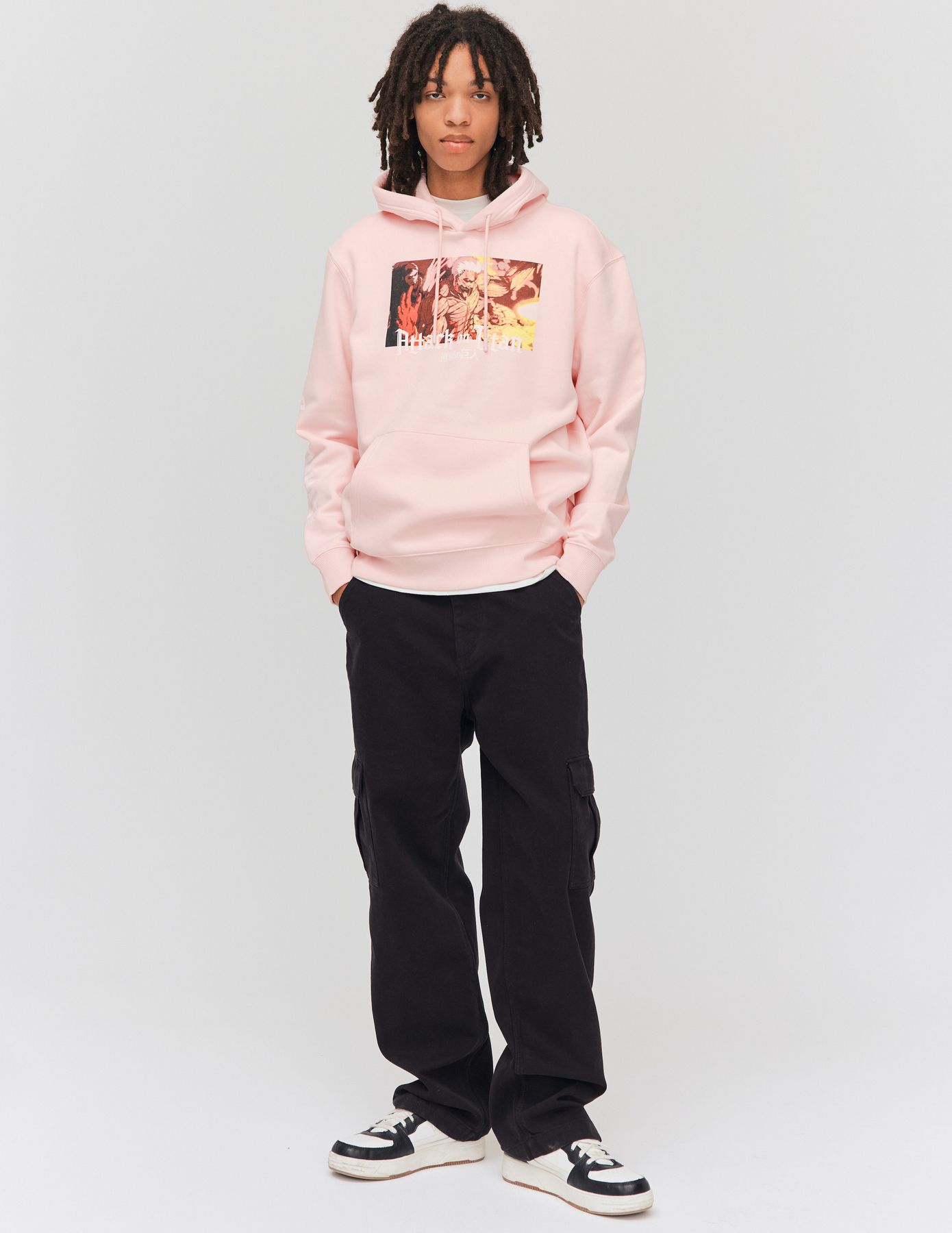 Sweat collab "Attaque Des Titans"