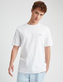 T-shirt broderie poitrine