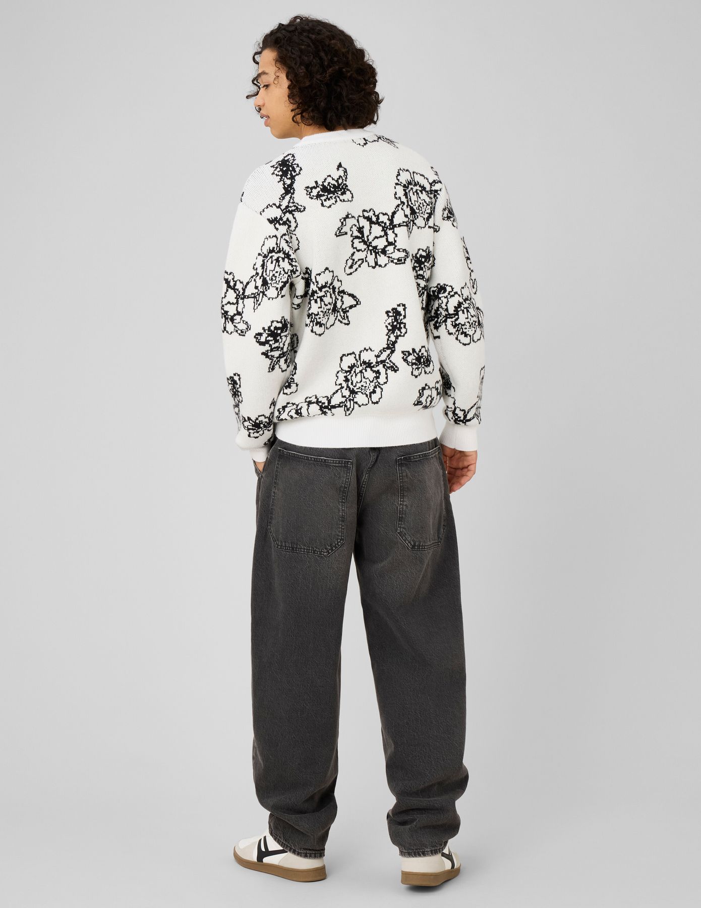 Pull jacquard fleurs