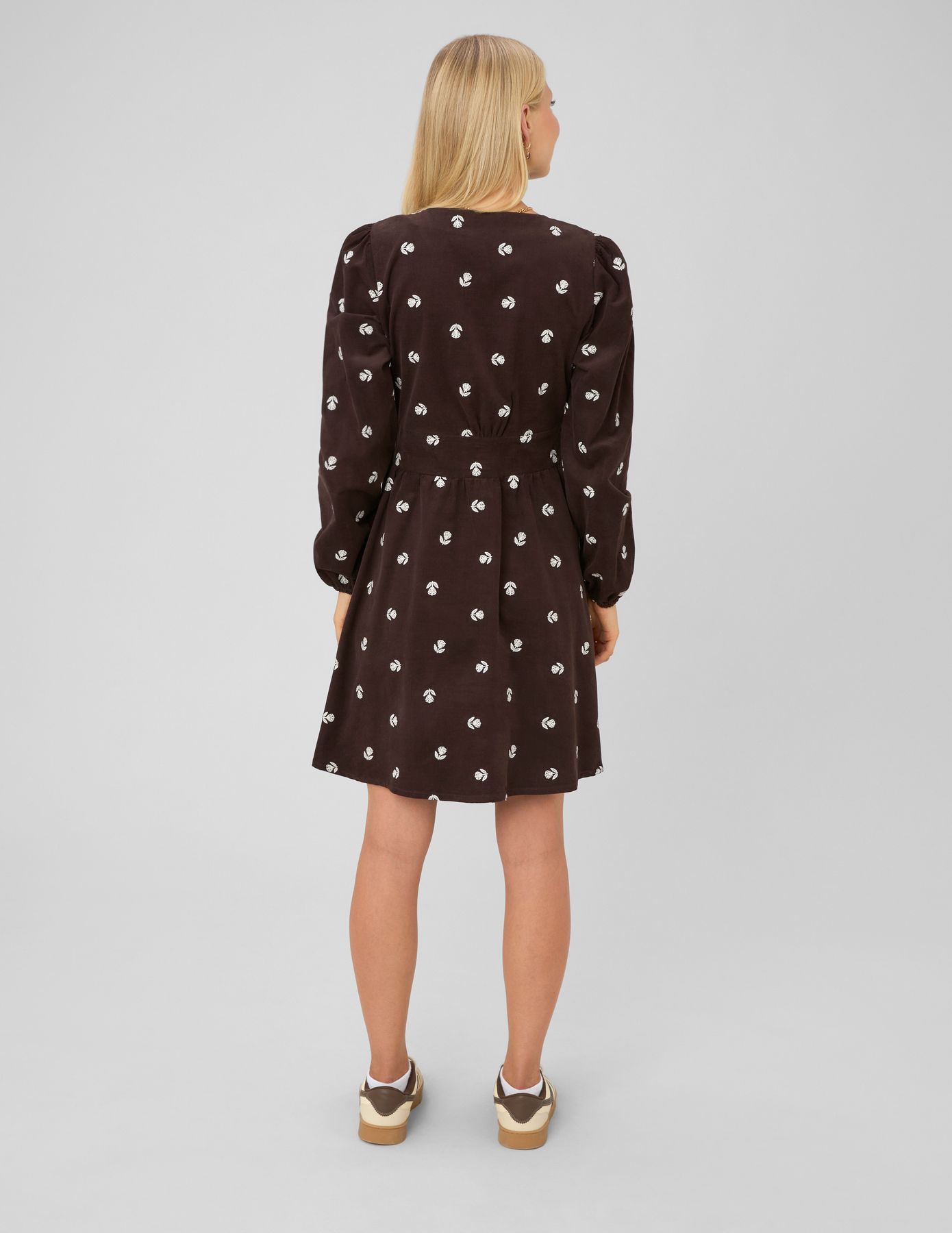 Robe courte en velours imprim&eacute;e
