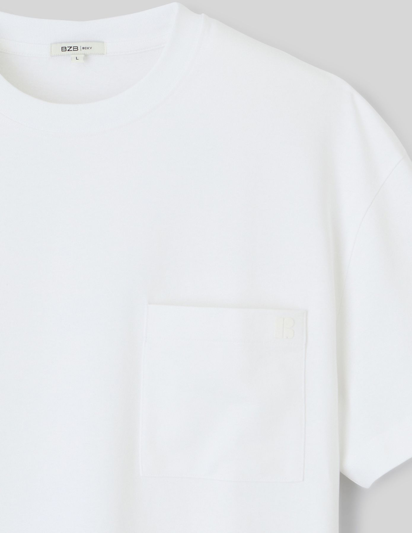 T-shirt boxy poche