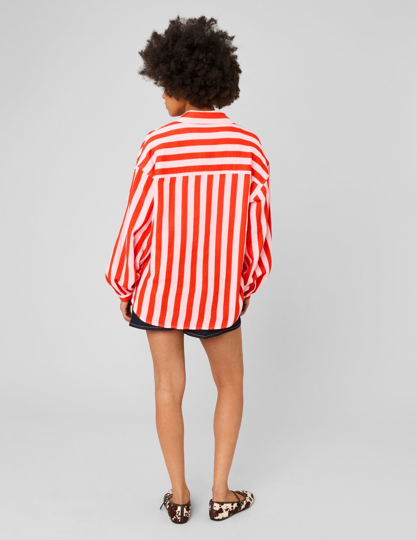 Chemise ray&eacute;e